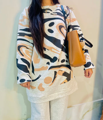 Modern aur stylish winter casual outfit. Camel